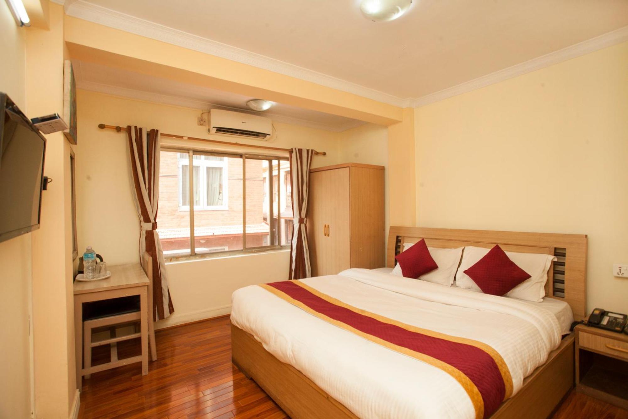 Hotel Mountain Gateway Kathmandu Ngoại thất bức ảnh