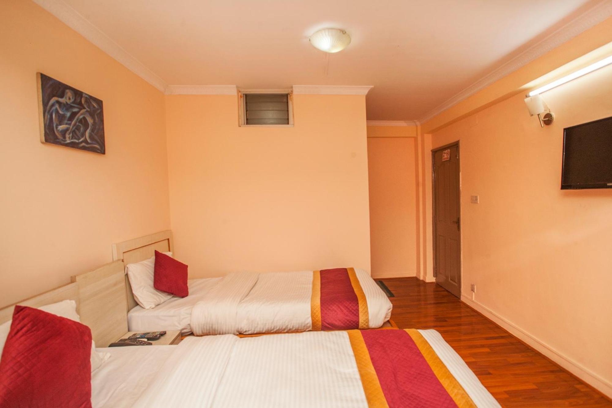 Hotel Mountain Gateway Kathmandu Ngoại thất bức ảnh