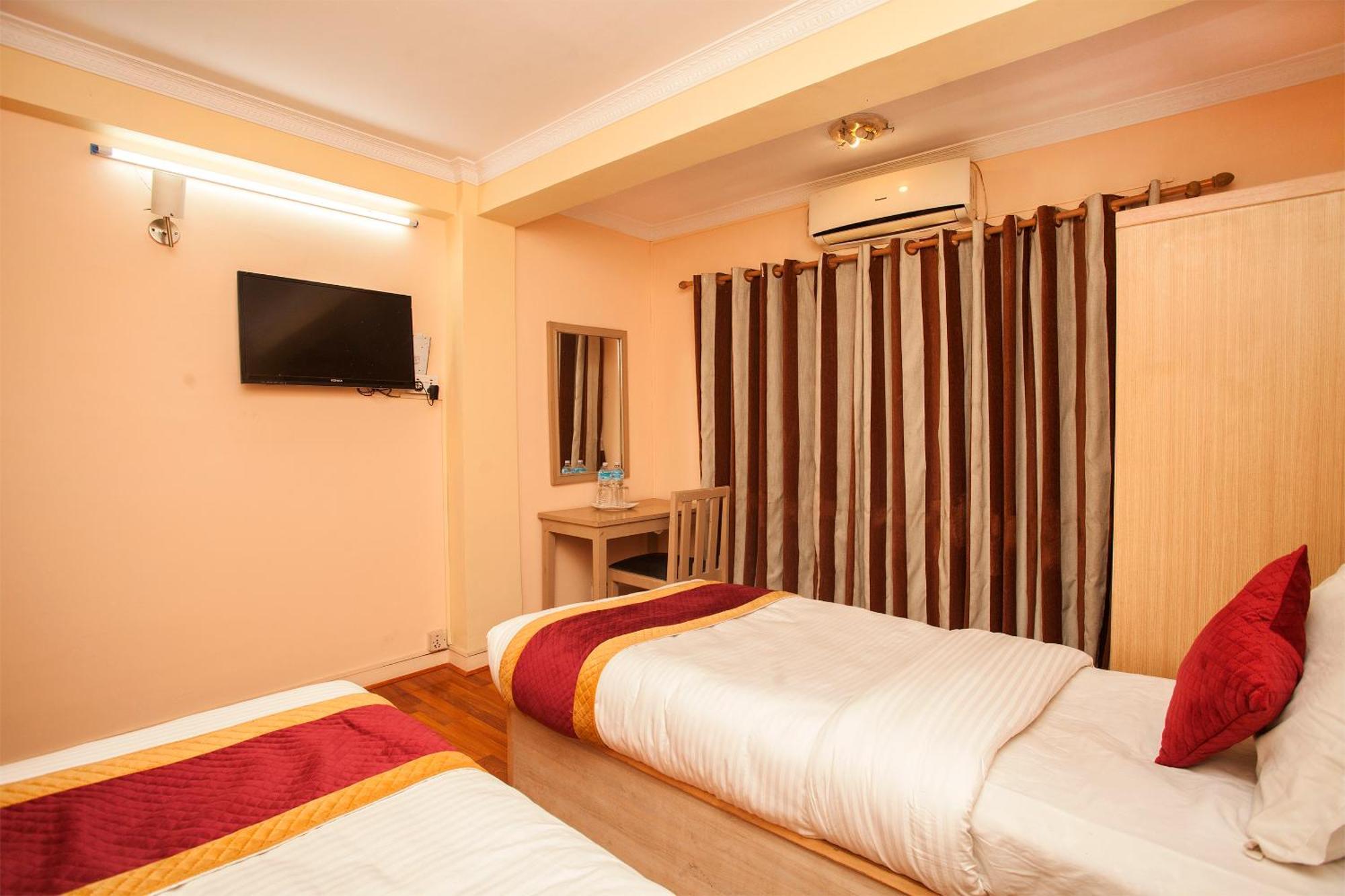 Hotel Mountain Gateway Kathmandu Ngoại thất bức ảnh