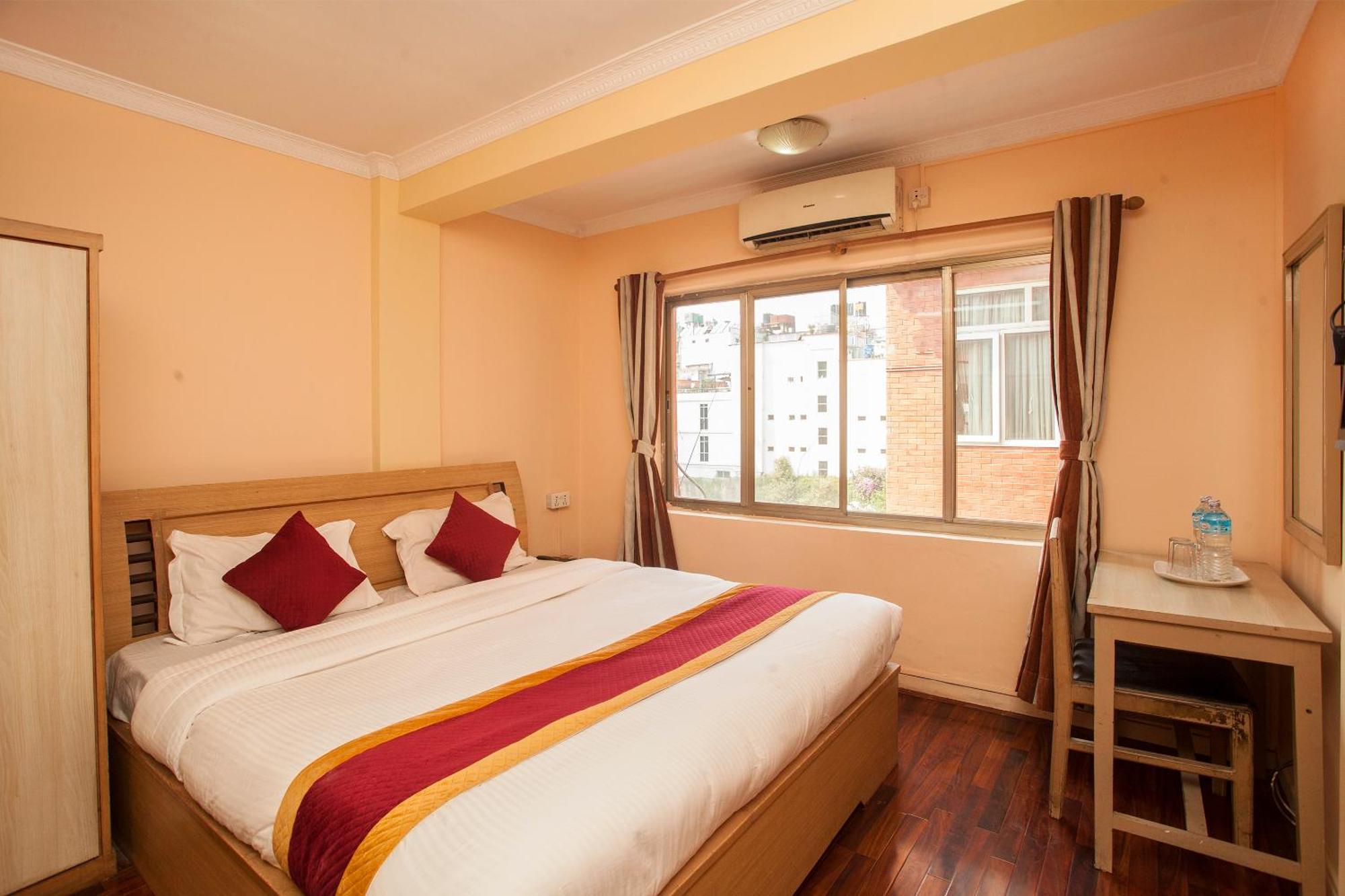 Hotel Mountain Gateway Kathmandu Ngoại thất bức ảnh