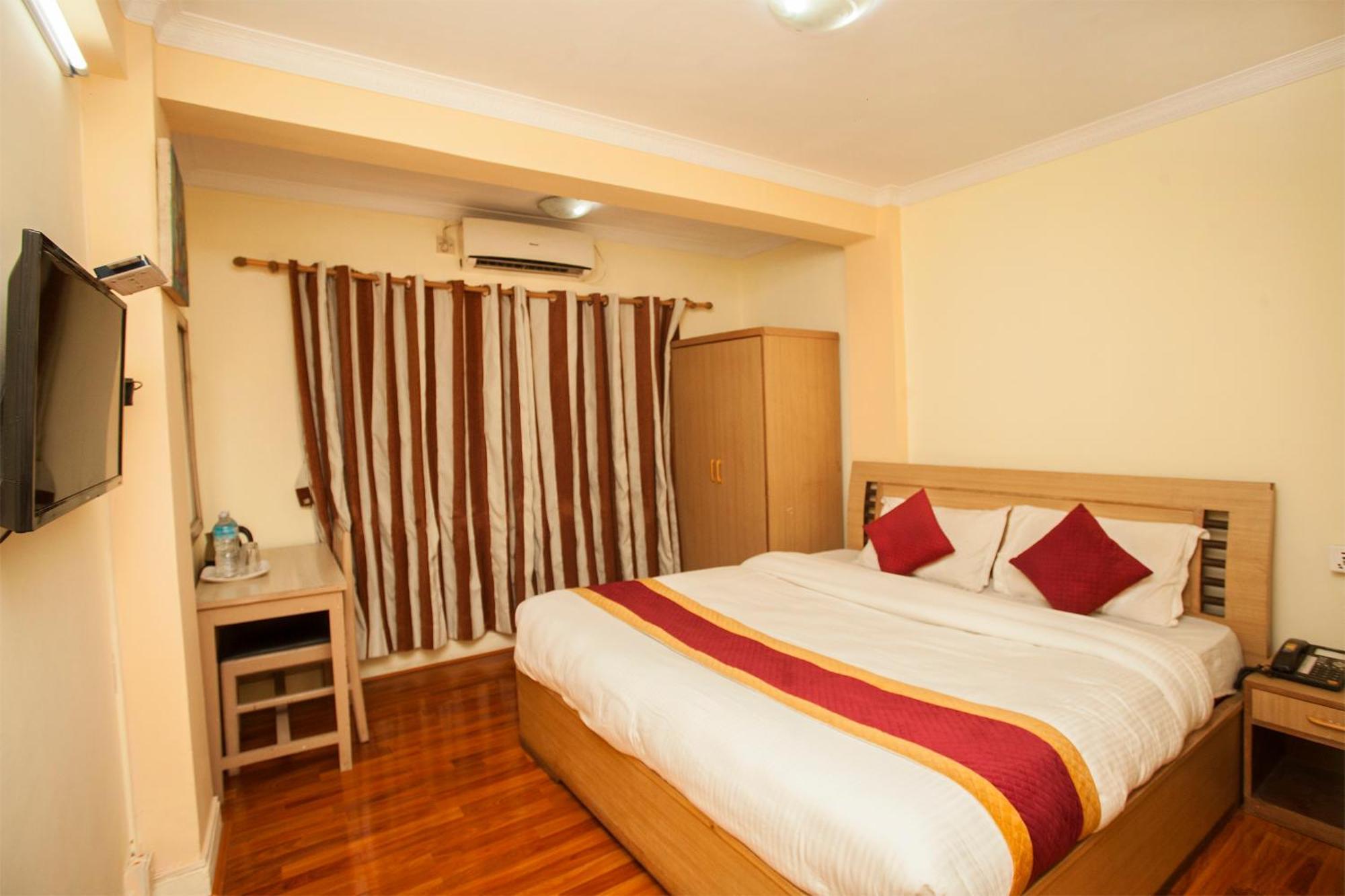 Hotel Mountain Gateway Kathmandu Ngoại thất bức ảnh