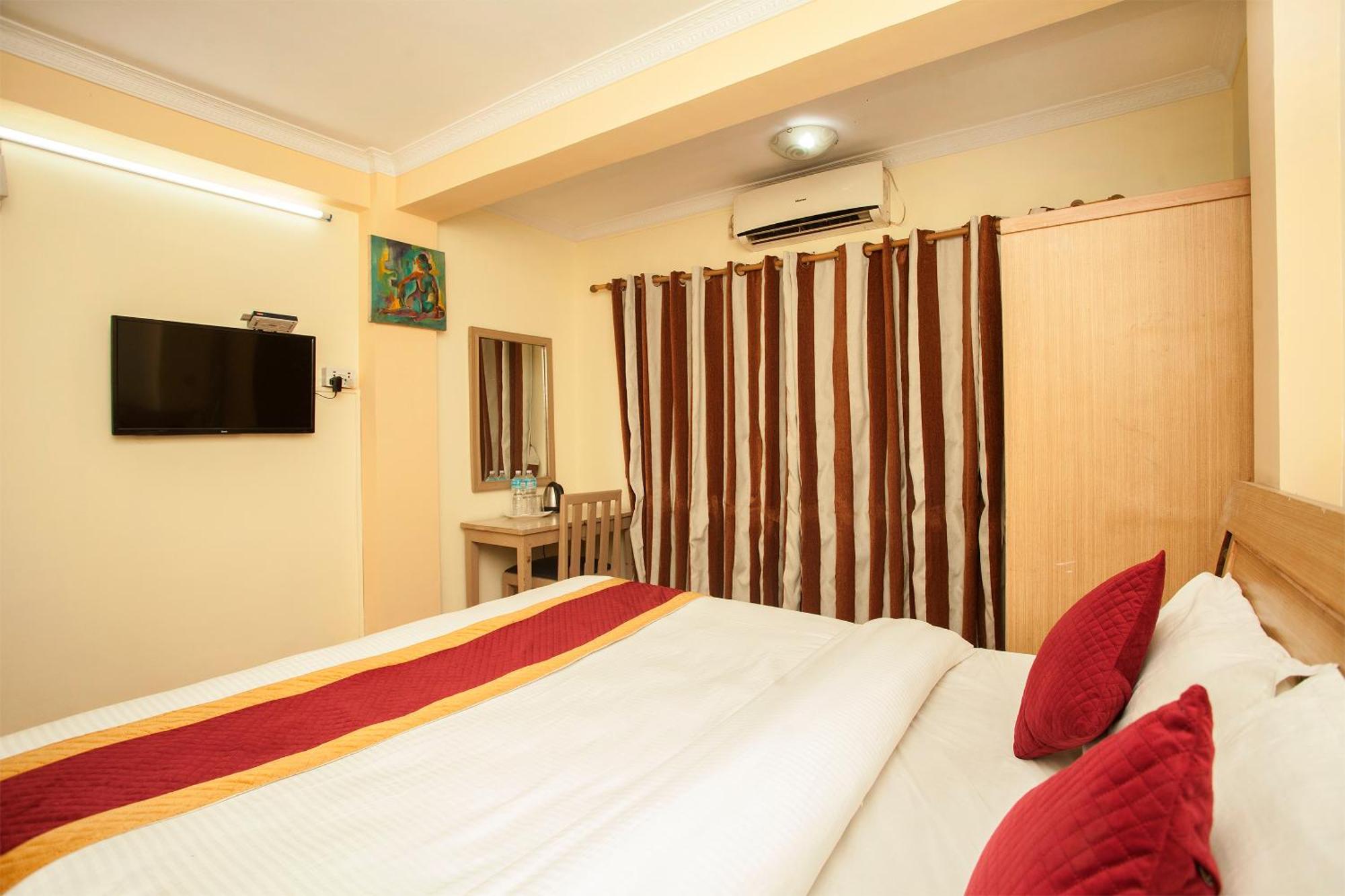 Hotel Mountain Gateway Kathmandu Ngoại thất bức ảnh